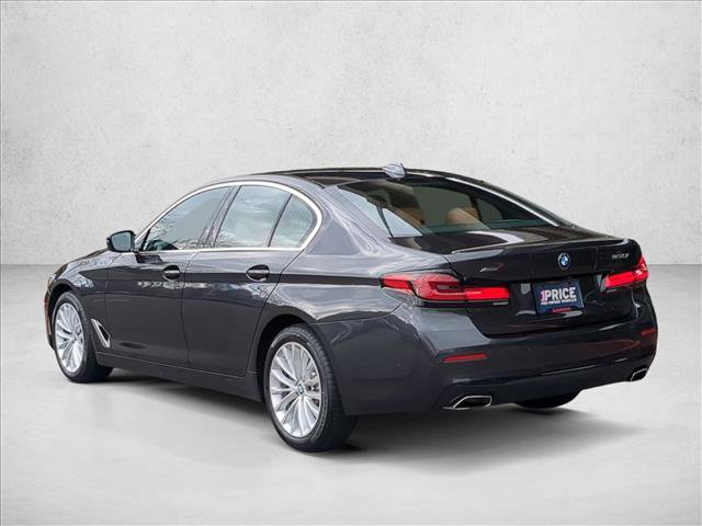Used 2023 BMW 530i xDrive w/ Premium Package image 8