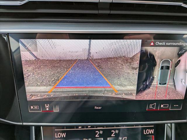 Used 2023 Audi Q8 Premium Plus image 13