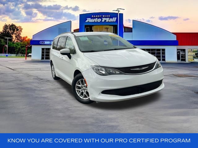 Used 2021 Chrysler Voyager Lxi FWD image 1