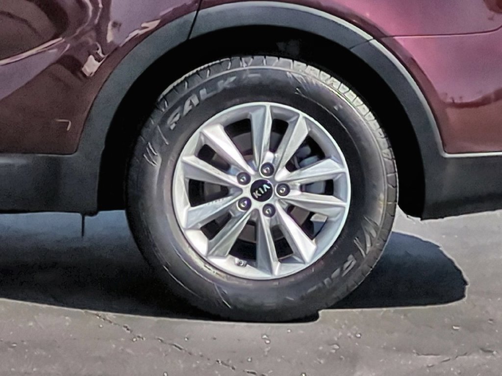Used 2019 Kia Sorento FWD image 36