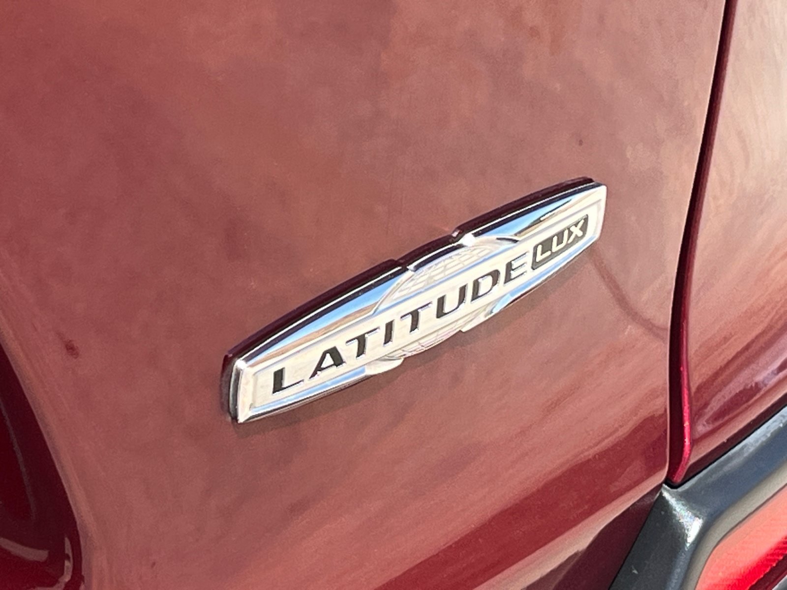 Used 2021 Jeep Cherokee Latitude Lux FWD image 31