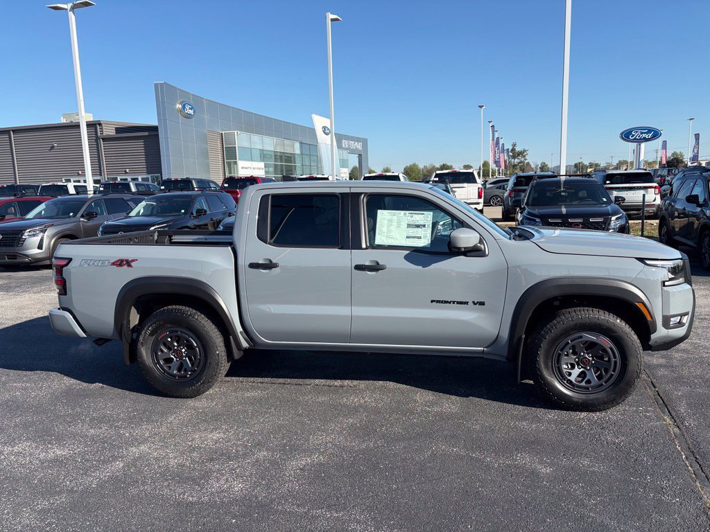 New 2027 Nissan Frontier PRO-4X AWD/4WD image 3