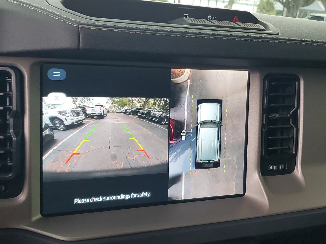 Used 2025 Ford Bronco Outer Banks AWD/4WD image 20