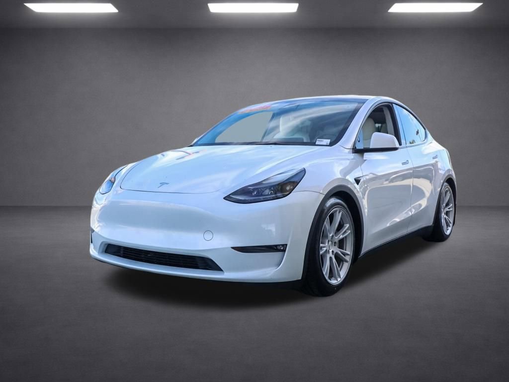 Used 2023 Tesla Model Y Long Range image 8