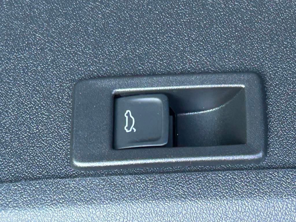 New 2025 Audi Q5 Premium Plus image 67