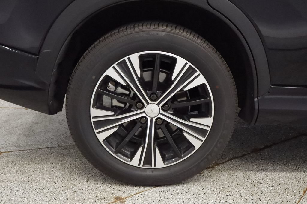 Used 2022 Mitsubishi Eclipse Cross SEL AWD/4WD image 9