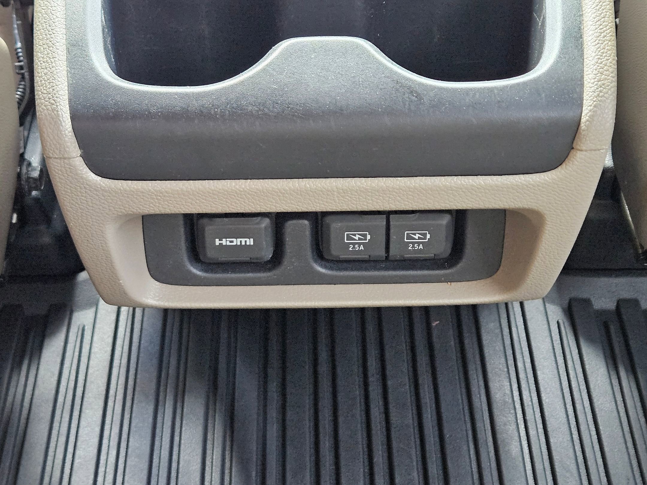 Used 2019 Honda Odyssey Elite image 27