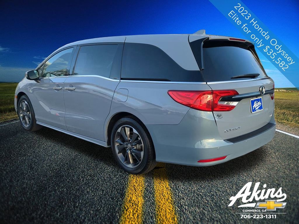 Used 2023 Honda Odyssey Elite image 4