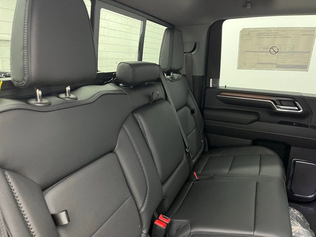 New 2024 GMC Sierra 2500 Denali w/ Denali Reserve Package image 36