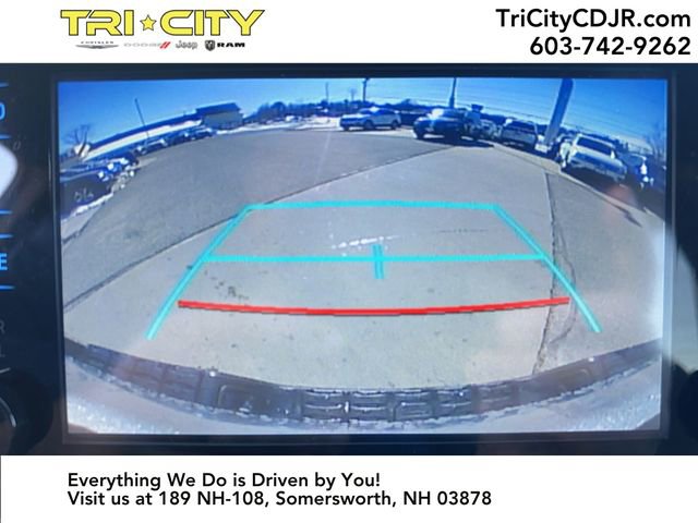 Used 2017 Toyota Tacoma TRD Off-Road w/ Tow Package (A/T) image 25