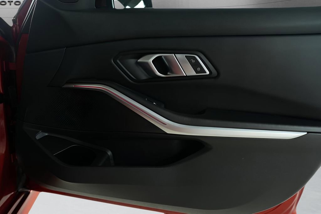 Used 2022 BMW 330i xDrive Sedan w/ Premium Package 2 image 33