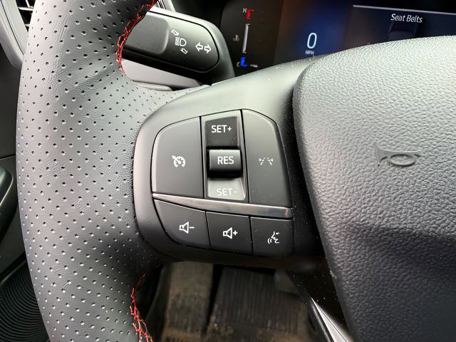 Used 2025 Ford Escape ST-Line w/ Cold Weather Package AWD/4WD image 15