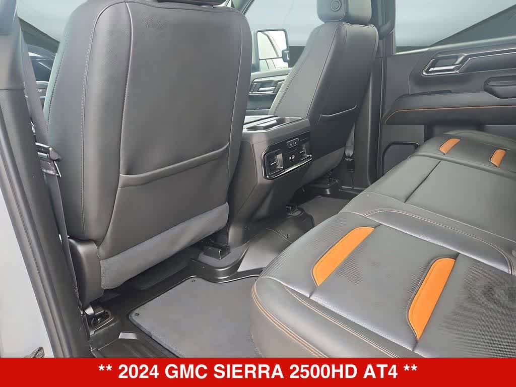 Used 2024 GMC Sierra 2500 AT4 w/ AT4 Premium Plus Package AWD/4WD image 19