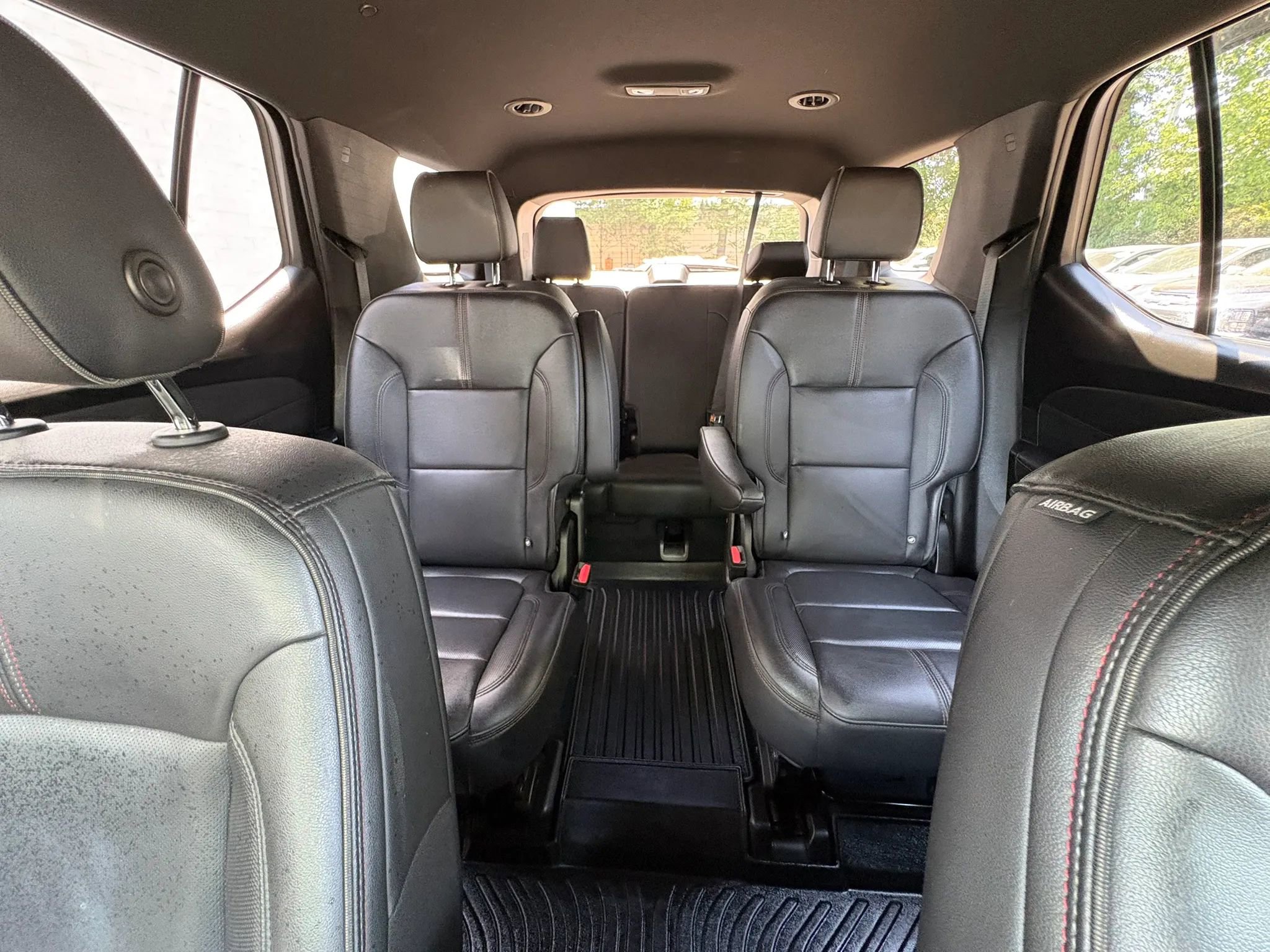 Used 2022 Chevrolet Traverse RS w/ LPO, 'HIT The Road' Package FWD image 54