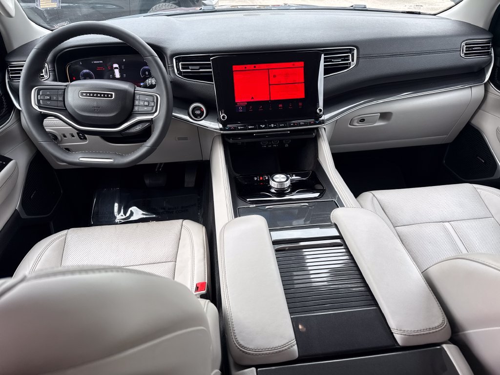 Used 2023 Jeep Wagoneer 2WD w/ Premium Group I image 5