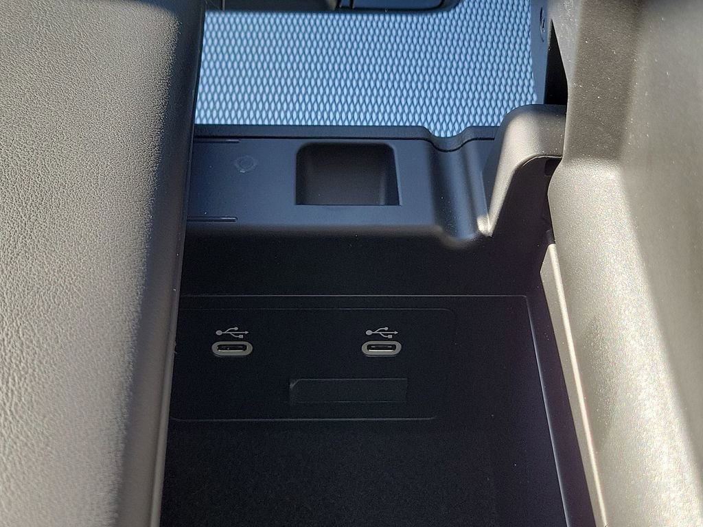 Certified 2025 MAZDA CX-90 Plug-In Hybrid w/Premium Sport image 37