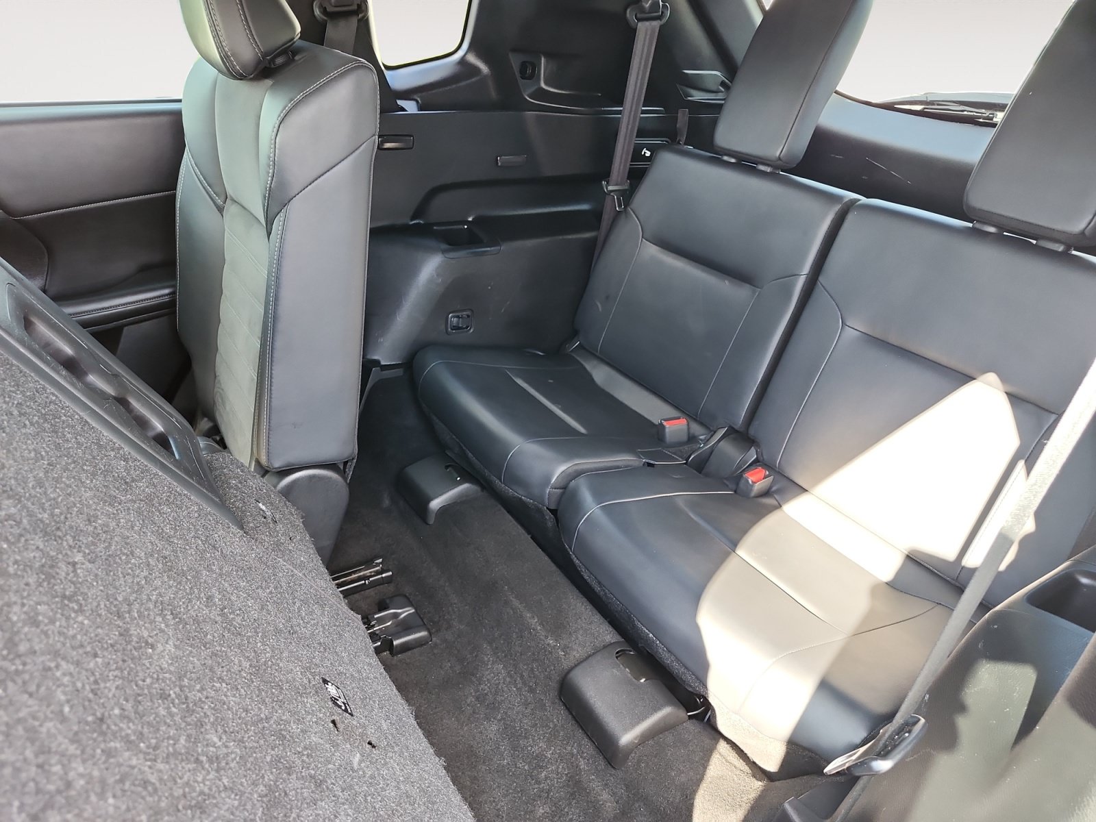 Used 2023 Mitsubishi Outlander ES AWD/4WD image 13
