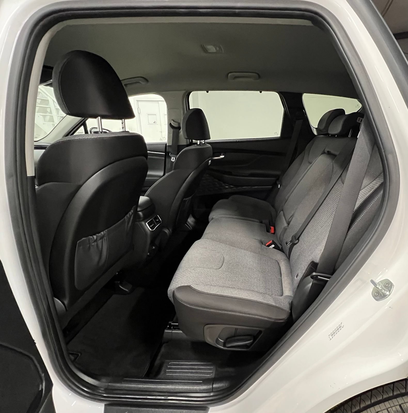 Used 2022 Hyundai Santa Fe Blue AWD/4WD image 24
