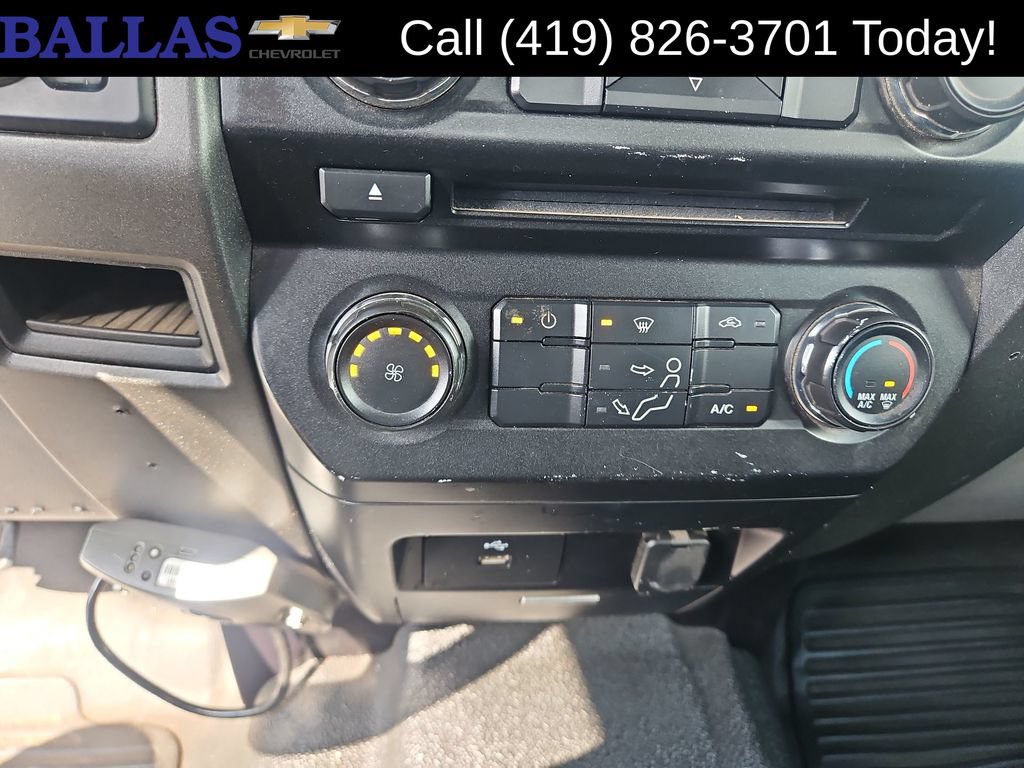 Used 2017 Ford F350 XL AWD/4WD image 14