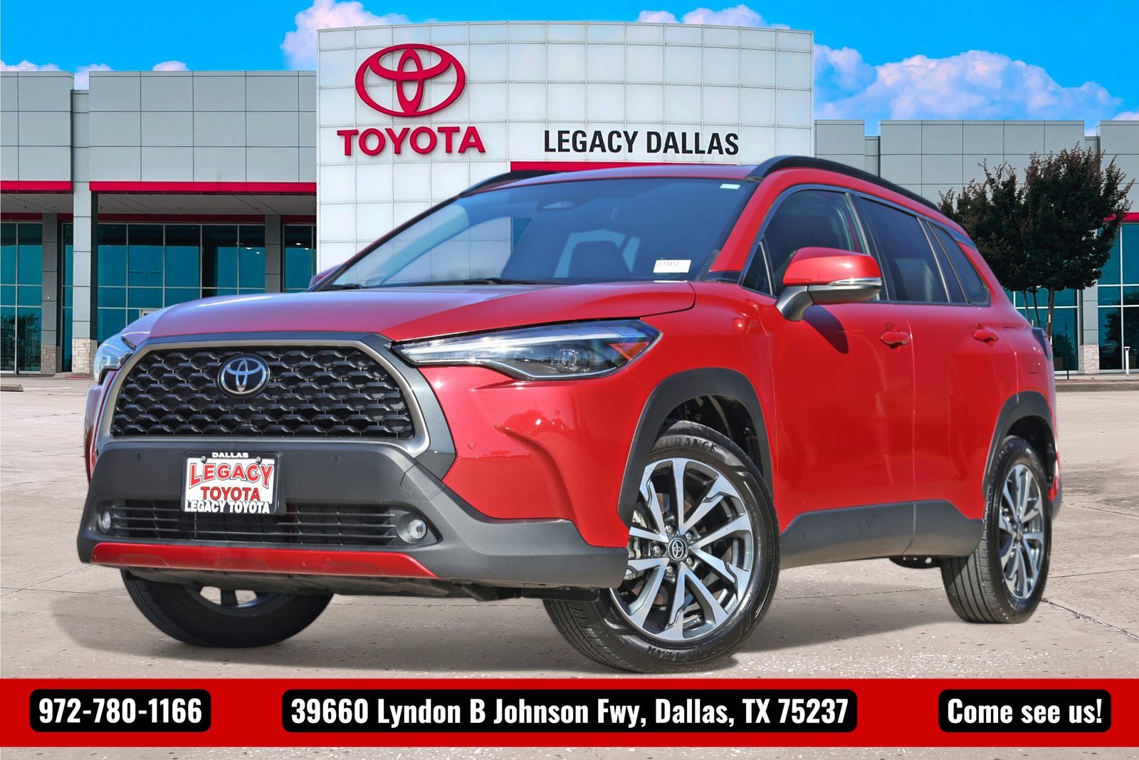 Used 2024 Toyota Corolla Cross XLE