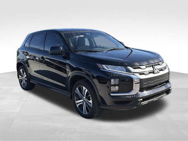 Used 2025 Mitsubishi Outlander Sport ES AWD/4WD image 7