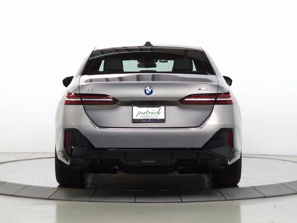 New 2025 BMW i5 M60 image 7