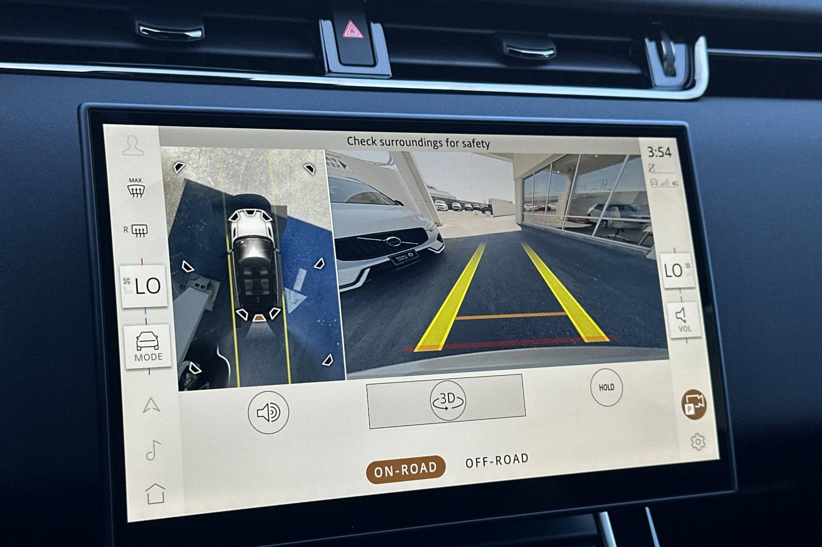 New 2026 Land Rover Range Rover Evoque Dynamic SE image 19