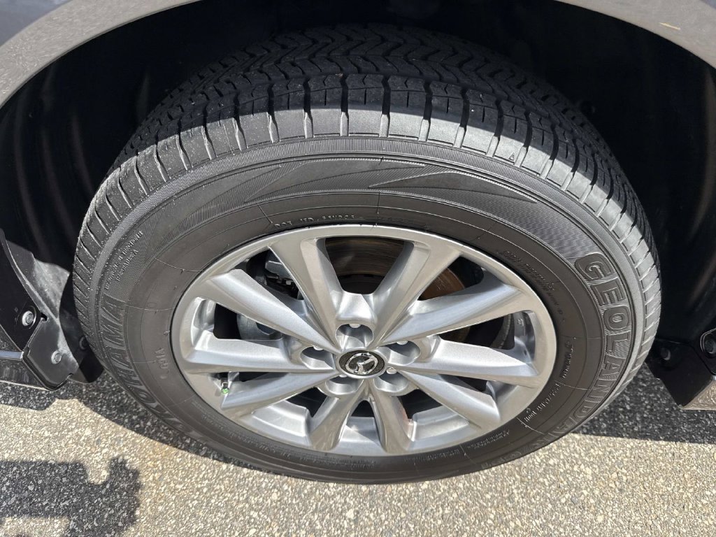 Used 2025 MAZDA CX-5 AWD 2.5 S w/ Preferred Package image 11