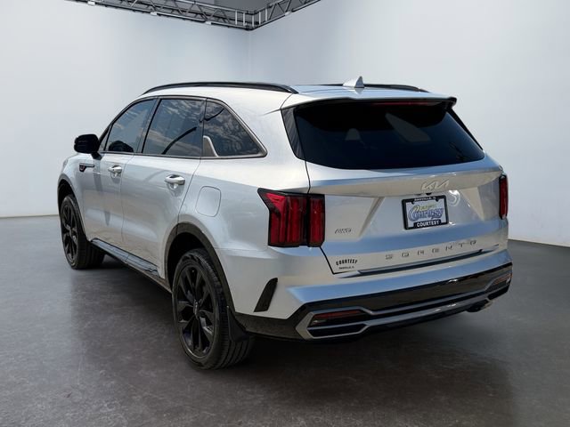 Used 2022 Kia Sorento SX image 3