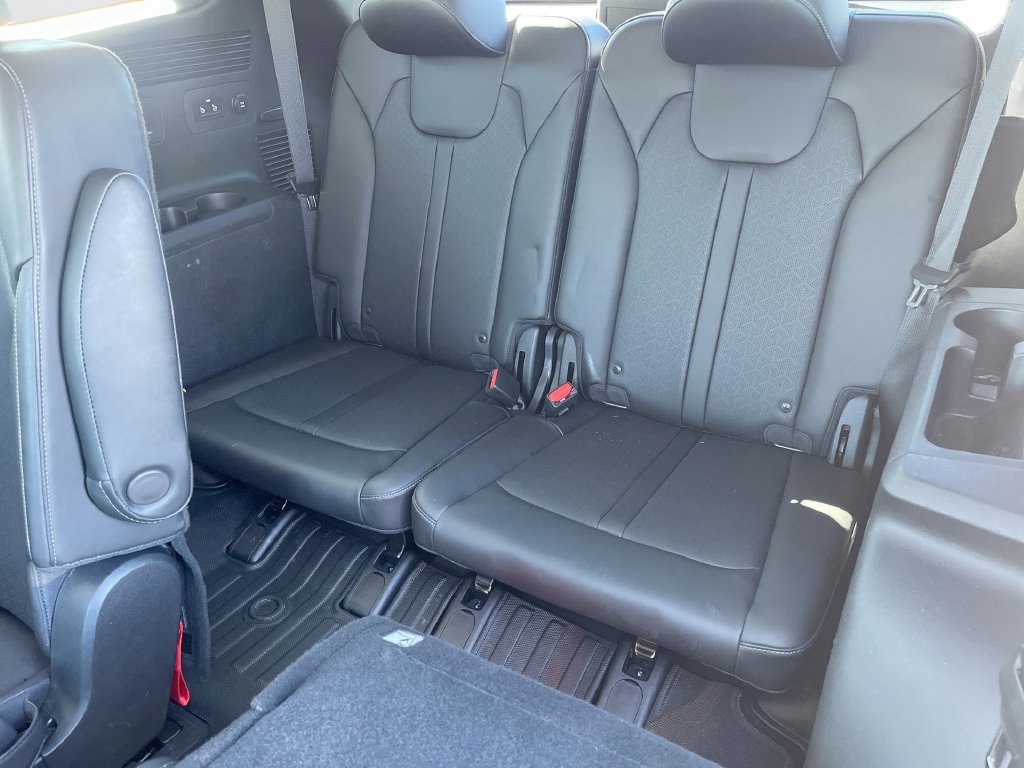 Used 2023 Kia Sorento SX FWD image 32