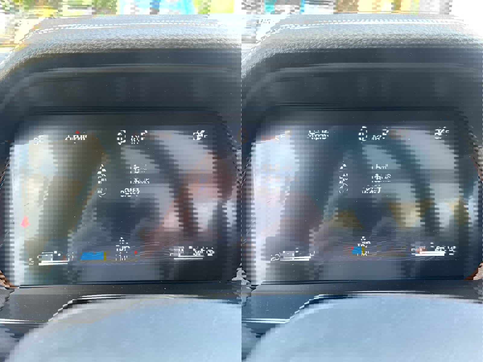 New 2025 Jeep Grand Cherokee Limited w/ Luxury Tech Group II image 38