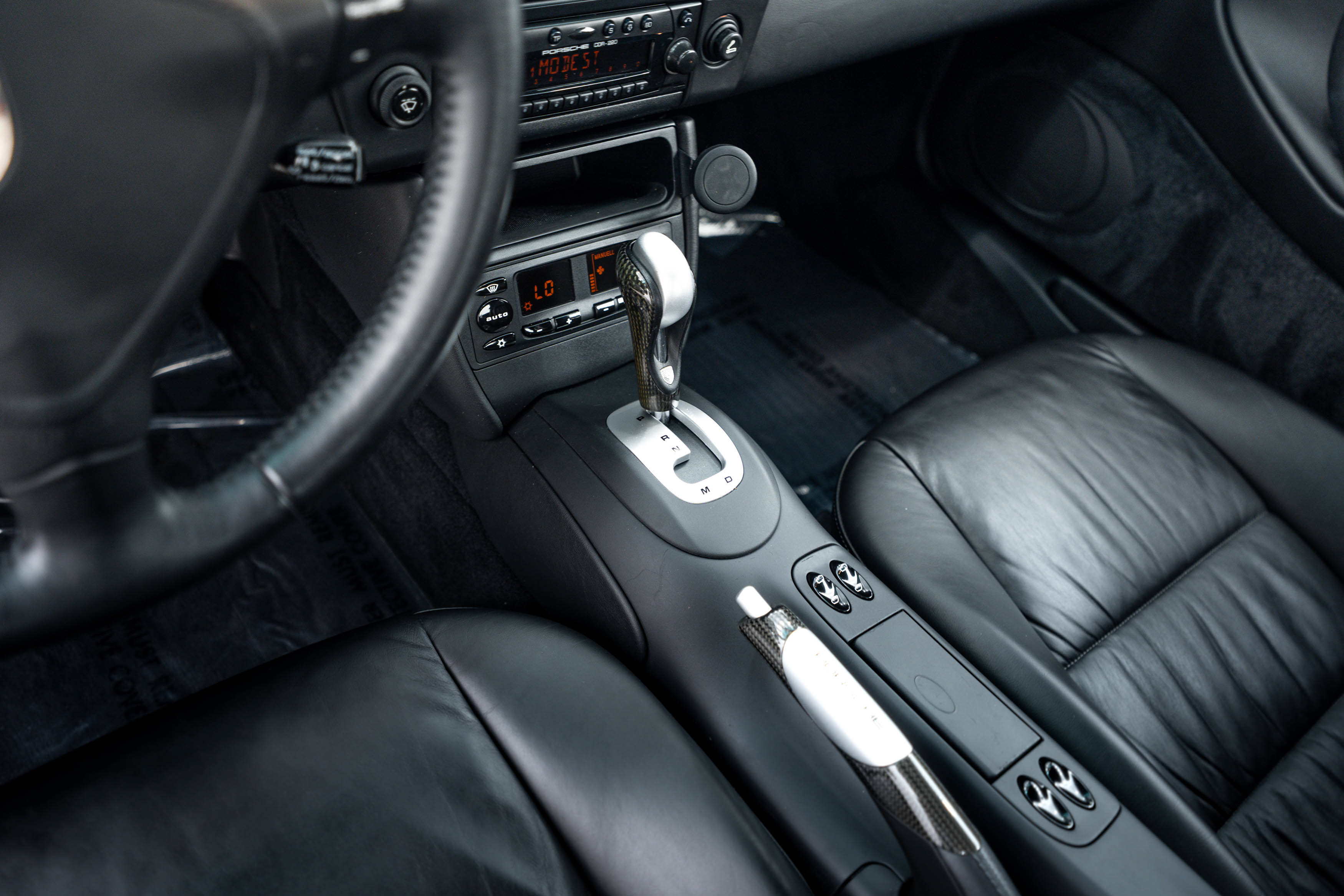 Used 2001 Porsche 911 Carrera 4 AWD/4WD image 15