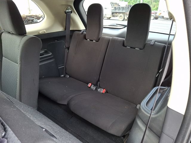 Used 2020 Mitsubishi Outlander ES AWD/4WD image 14