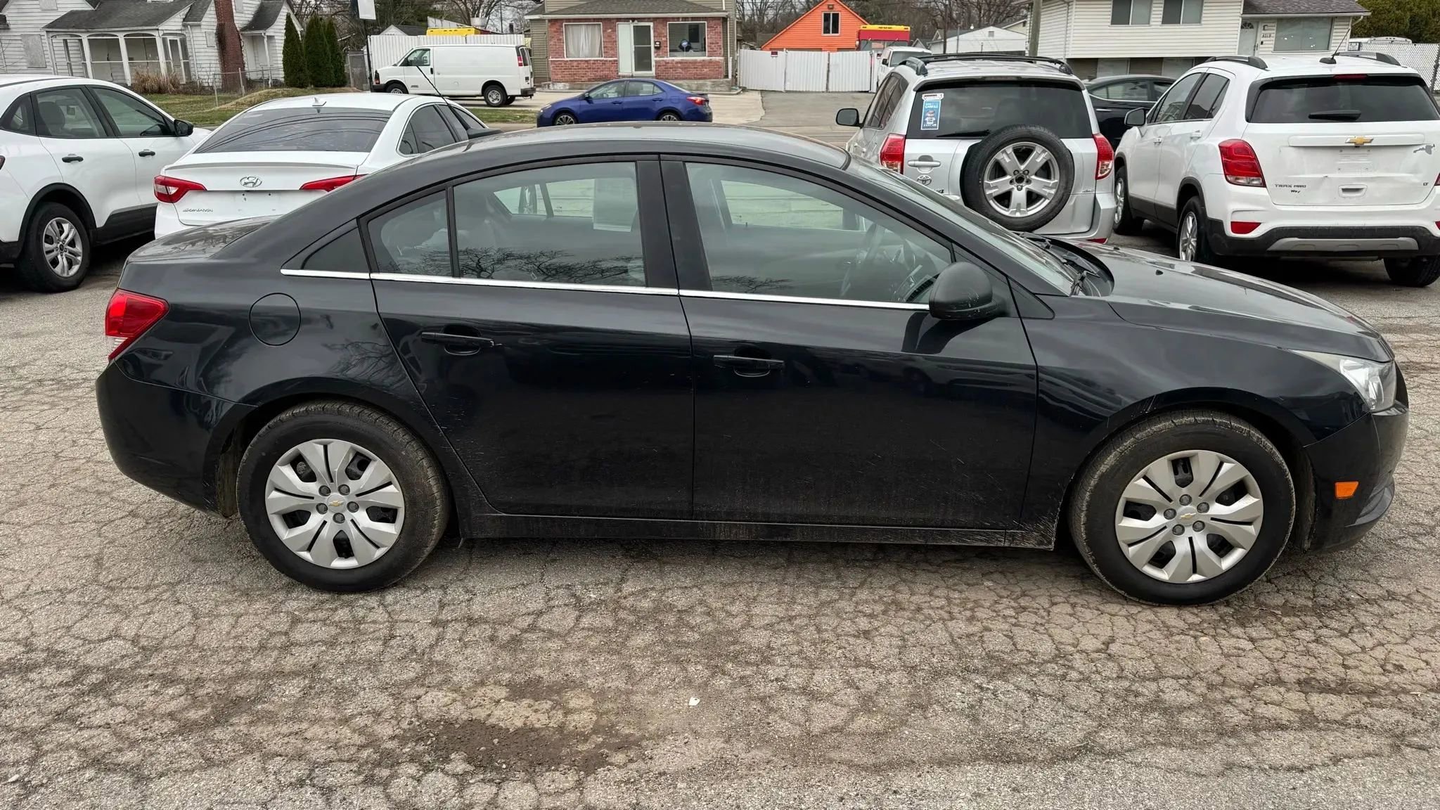 Used 2014 Chevrolet Cruze LS image 6