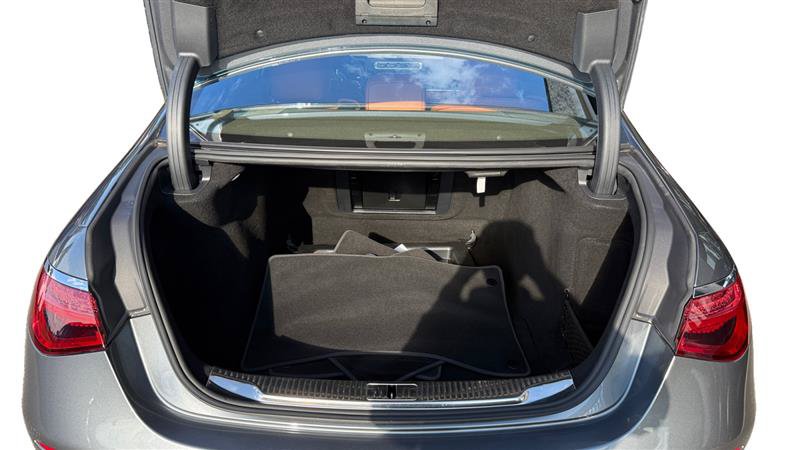 Used 2021 Mercedes-Benz S 580 4MATIC Sedan w/ Warmth & Comfort Package image 19