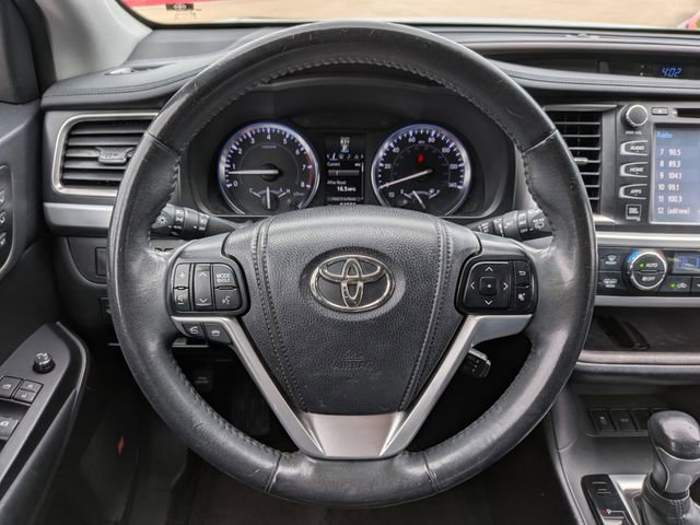 Used 2014 Toyota Highlander Limited FWD image 13