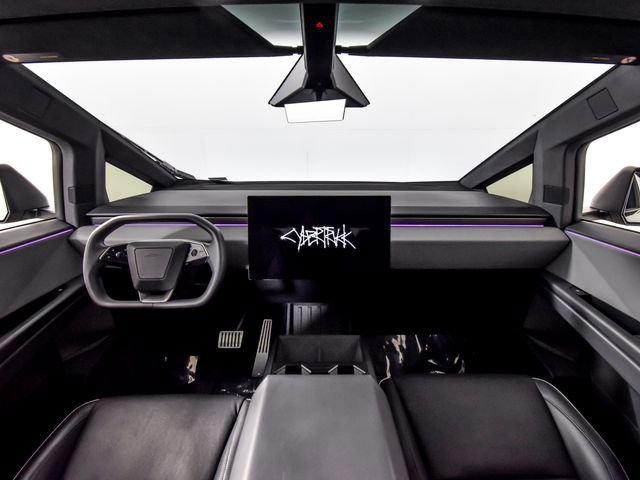 Used 2024 Tesla Cybertruck AWD Crew Cab image 3