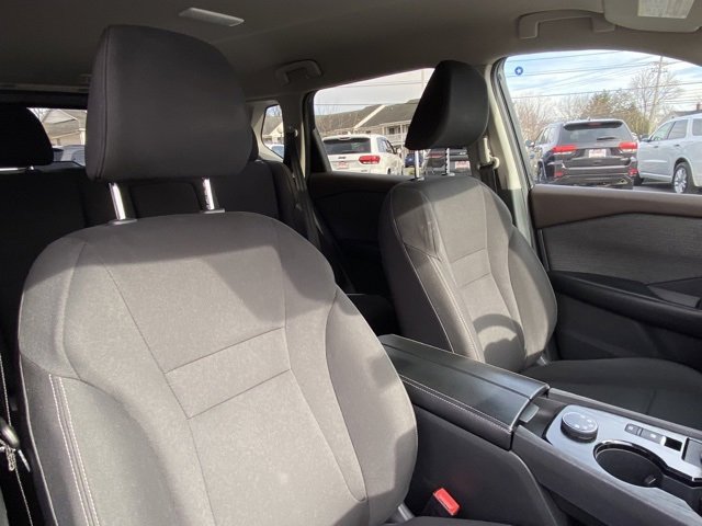 Used 2023 Nissan Rogue S image 21