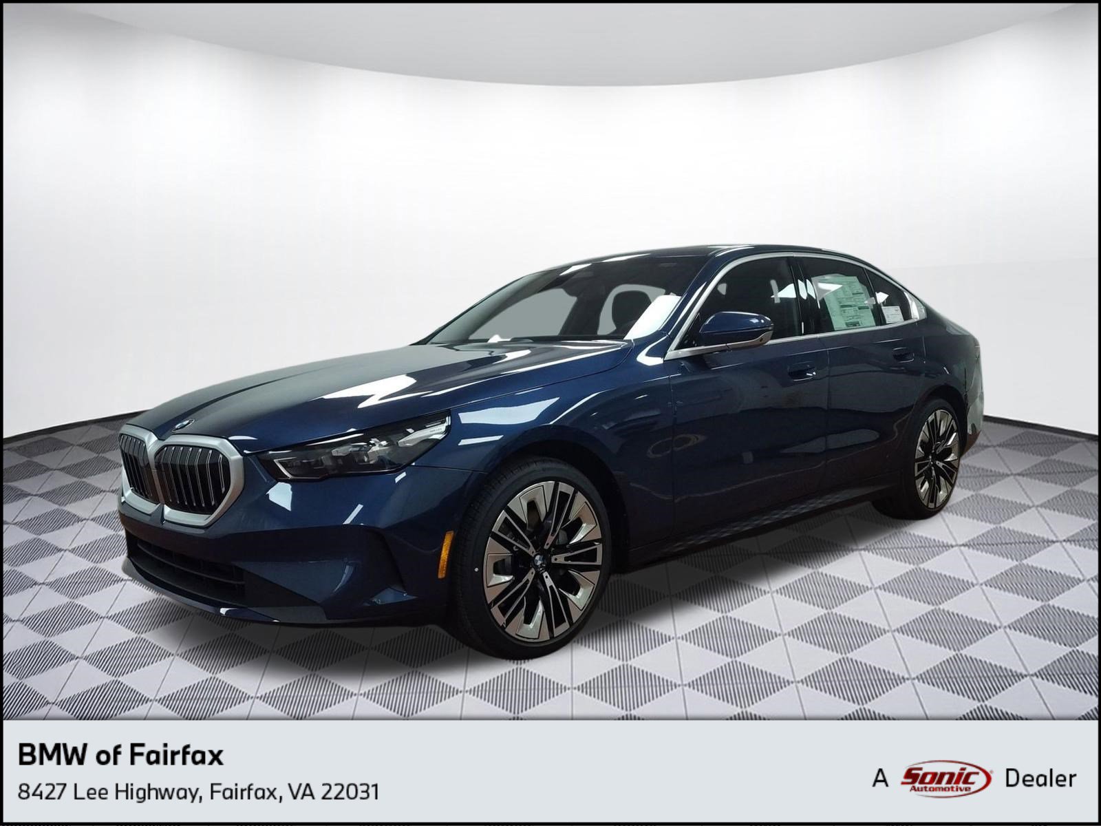 Used 2026 BMW 530i xDrive AWD/4WD image 1