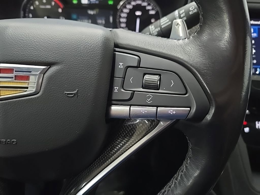 Used 2021 Cadillac XT6 Sport image 21