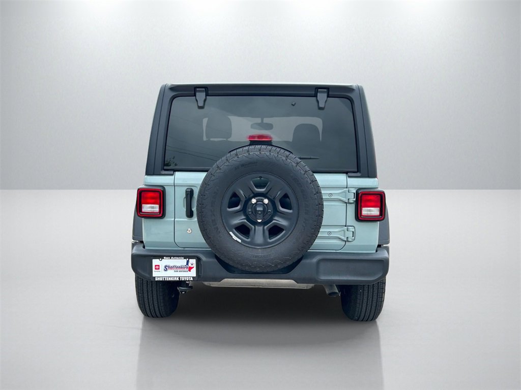 Used 2024 Jeep Wrangler Sport image 6