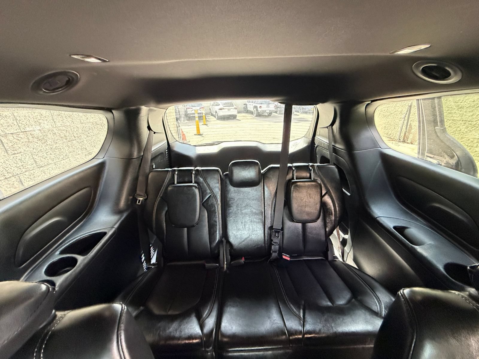 Used 2025 Chrysler Pacifica Select FWD image 26