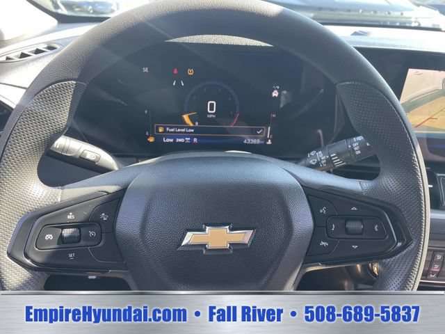 Used 2025 Chevrolet TrailBlazer LT AWD/4WD image 26