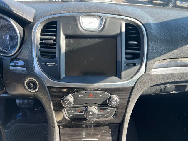 Used 2016 Chrysler 300 Limited w/ Driver Convenience Group AWD/4WD image 21