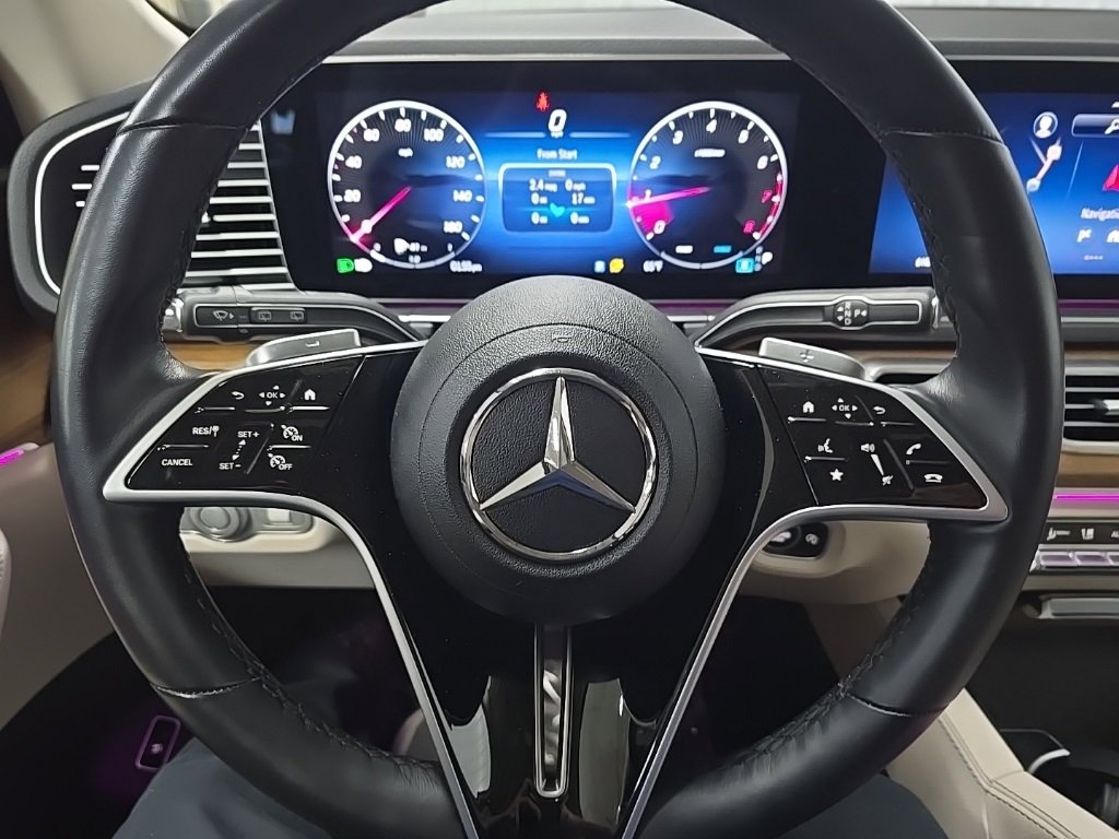 Used 2024 Mercedes-Benz GLE 350 4MATIC w/ 3rd Row Seat Package image 19