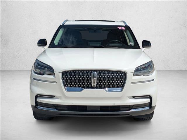 Used 2022 Lincoln Aviator Reserve w/ Equipment Group 201A image 2