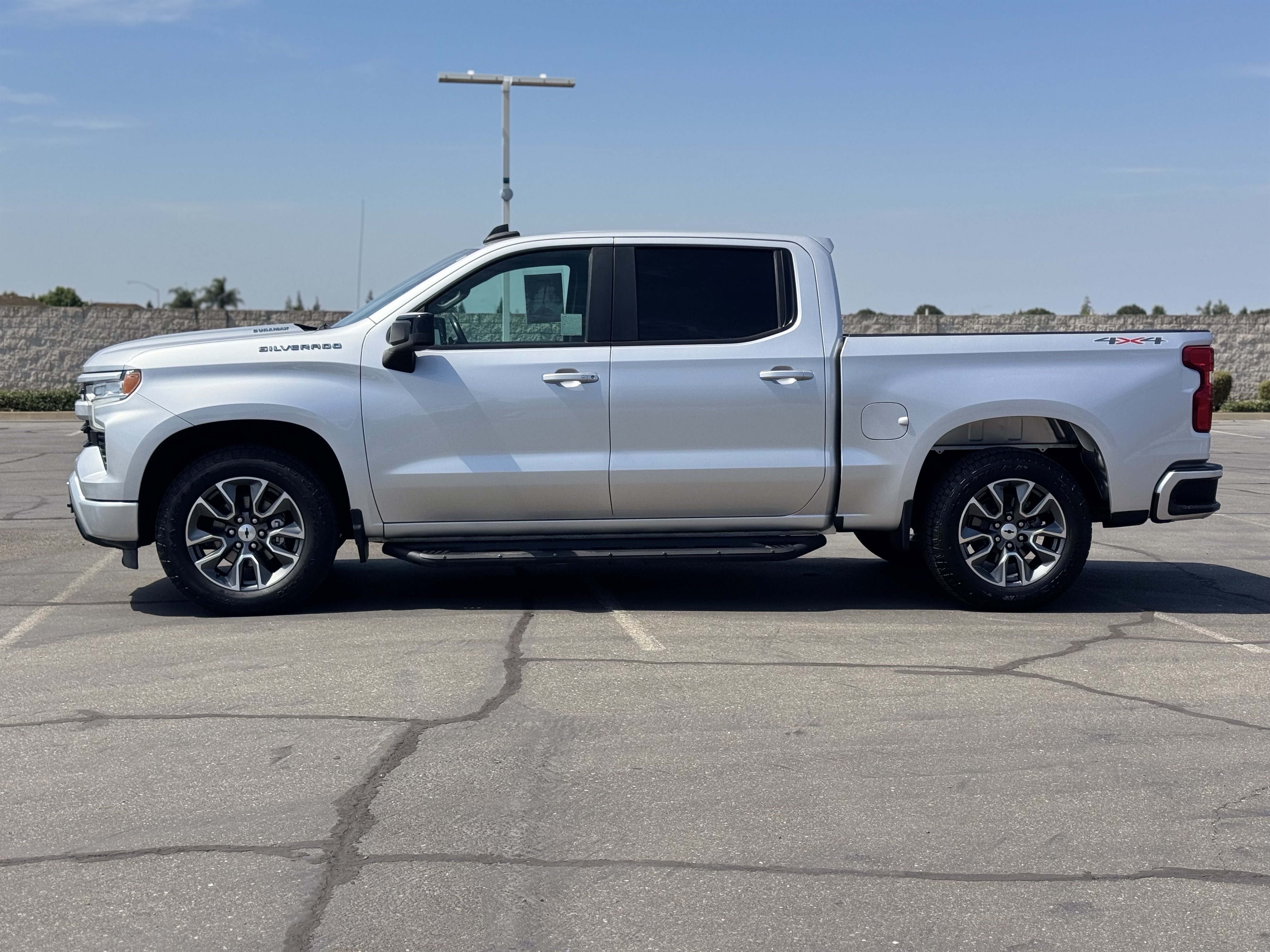 Certified 2022 Chevrolet Silverado 1500 RST w/ All Star Edition Plus AWD/4WD image 4