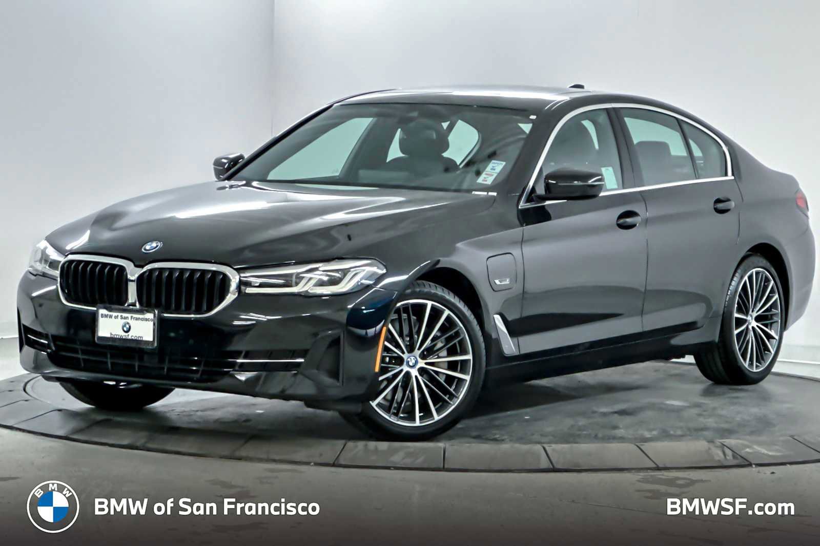 Used 2022 BMW 530e w/ Premium Package