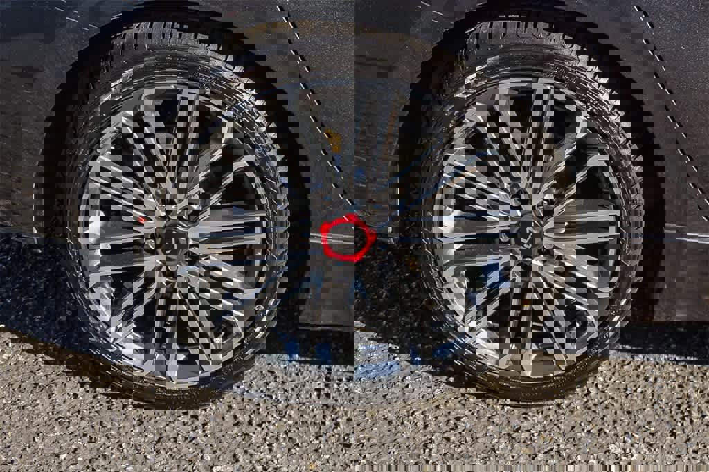 Used 2023 Kia Forte GT image 13