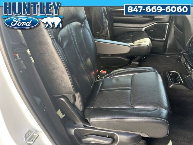 Used 2022 Jeep Wagoneer Series III w/ Convenience Group I image 10